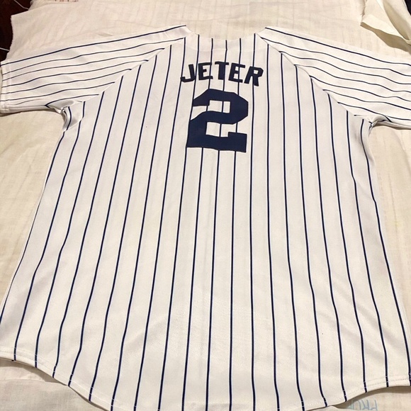 Majestic Tops - New York Yankees Replica Baseball Jersey